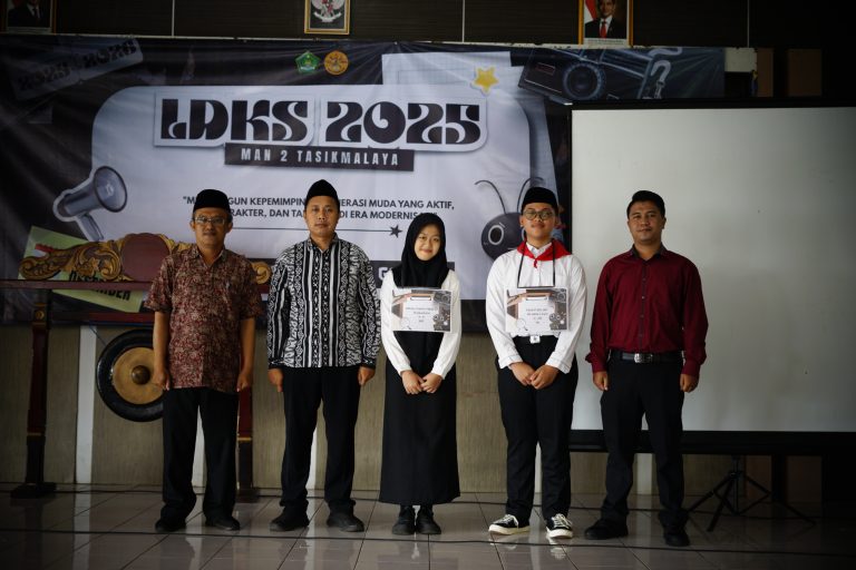 MAN 2 Tasikmalaya Gelar LDKS OSIS dan MPK 2025: Fokus Bentuk Karakter Kepemimpinan Siswa